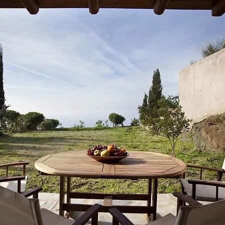 Holiday home Lovebirds Nest