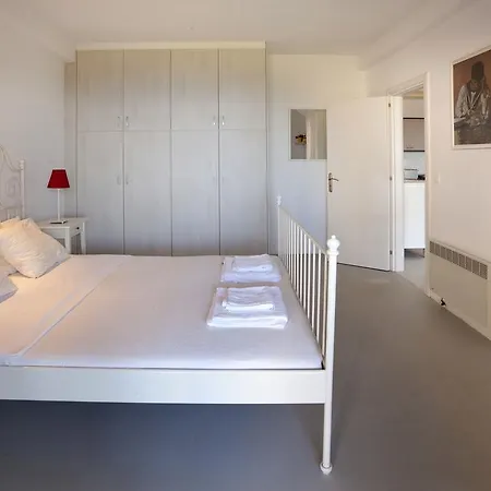 Lovebirds Nest Holiday home Melissaki